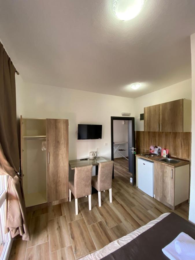 Apartments Nikicic バール エクステリア 写真