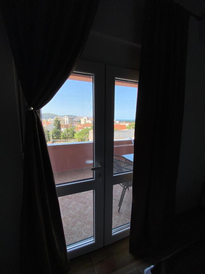 Apartments Nikicic バール エクステリア 写真