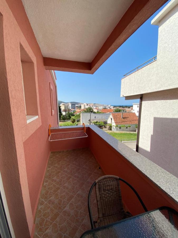 Apartments Nikicic バール エクステリア 写真