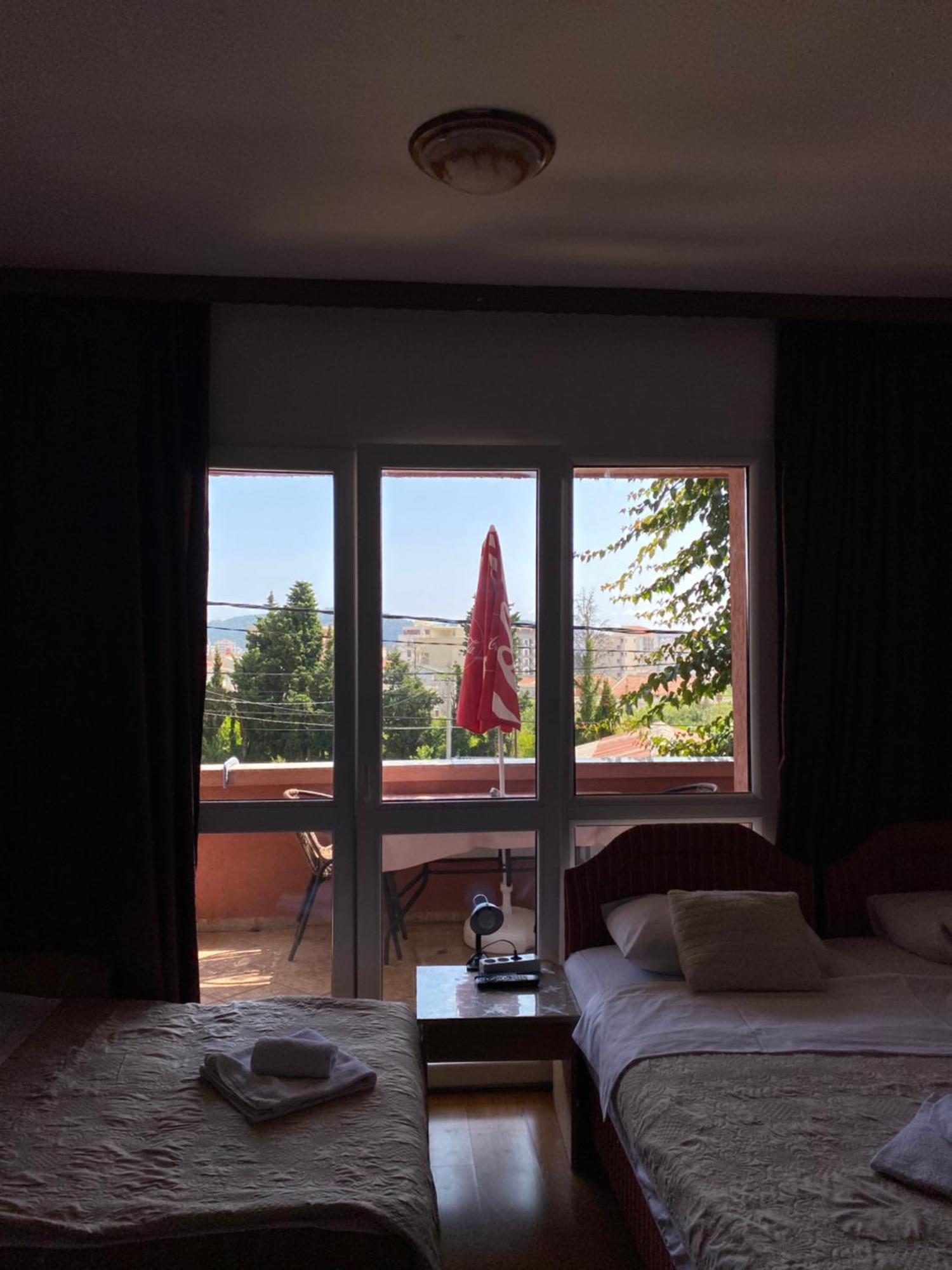 Apartments Nikicic バール エクステリア 写真